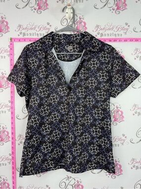 Cracked wheat tshirt black Patterned Short-Sleeve Button Down Shirt
